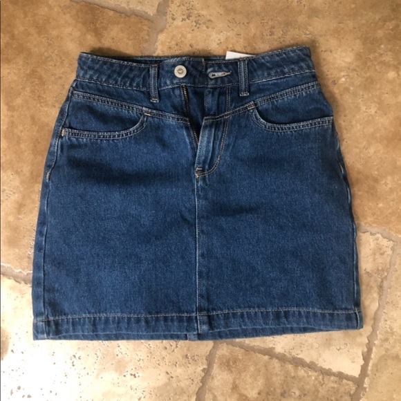 Hollister Blue Denim Skirt - Picture 2 of 4